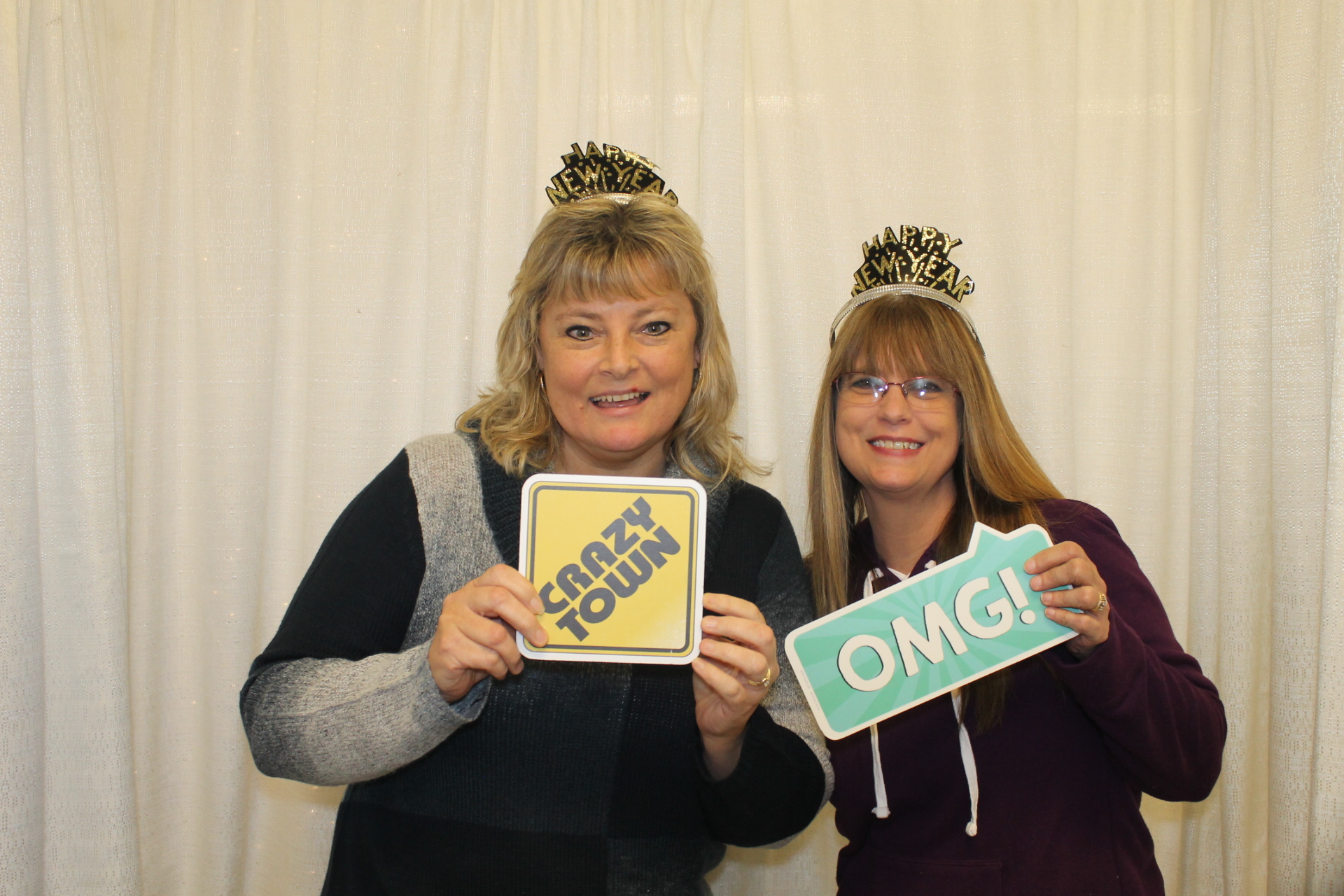 Cintas NYE Party | View more photos from the event at gallery.photoboothcincy.com/u/PhotoBoothCincy/Cintas-NYE-Party-0